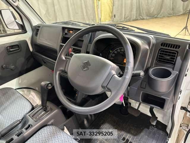 Suzuki CARRY TRUCK 2020-05 8411557-8