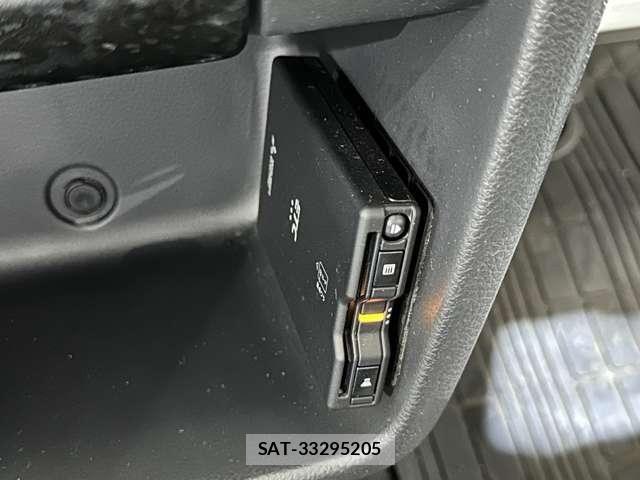 Suzuki CARRY TRUCK 2020-05 8411557-13