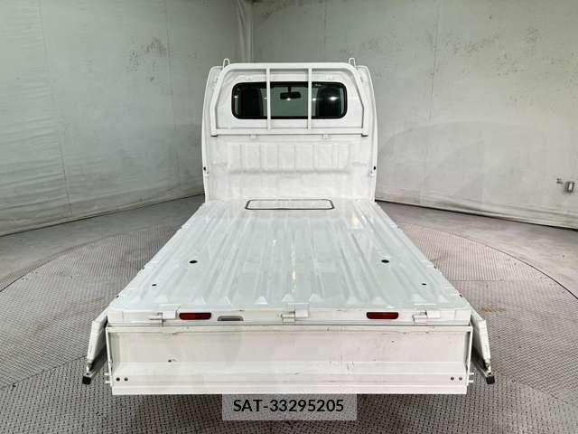 Suzuki CARRY TRUCK 2020-05 8411557-16