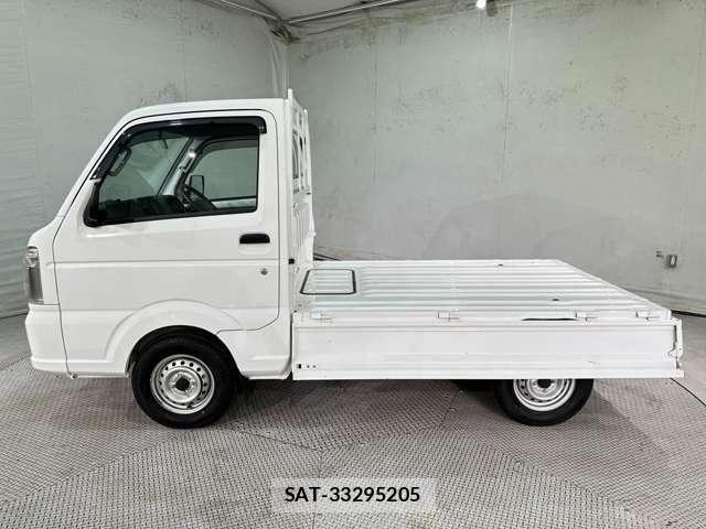 Suzuki CARRY TRUCK 2020-05 8411557-17