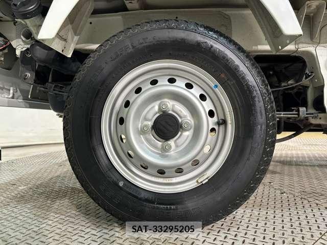 Suzuki CARRY TRUCK 2020-05 8411557-23