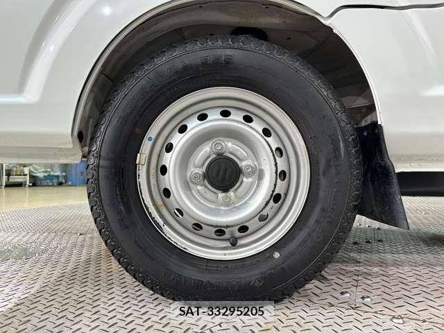 Suzuki CARRY TRUCK 2020-05 8411557-25