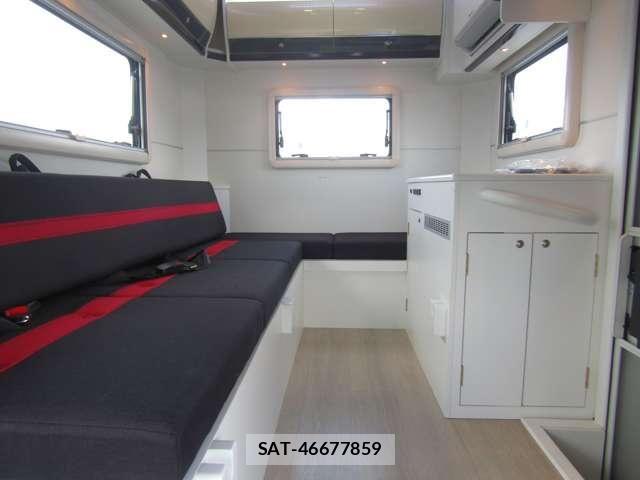 Suzuki CARRY TRUCK 2026-04 8561372-9