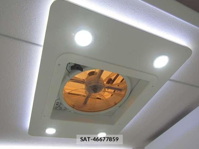 Suzuki CARRY TRUCK 2026-04 8561372-14