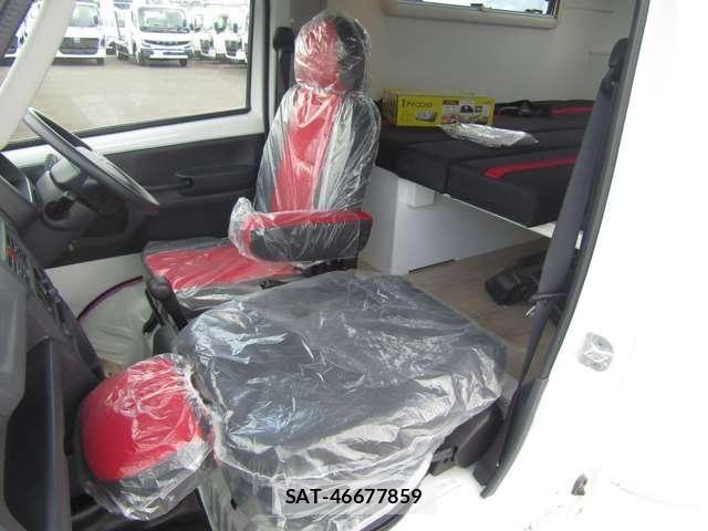 Suzuki CARRY TRUCK 2026-04 8561372-24
