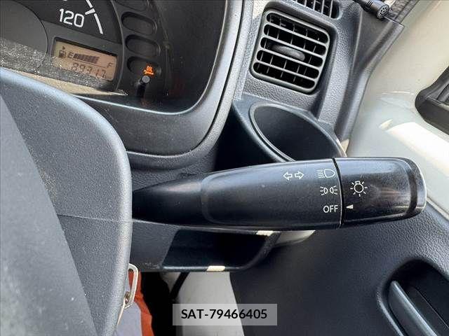 Suzuki CARRY TRUCK 2015-11 8561375-21