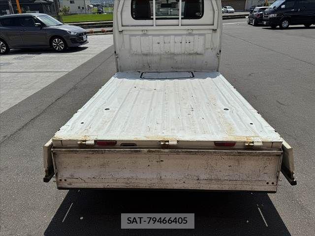 Suzuki CARRY TRUCK 2015-11 8561375-27