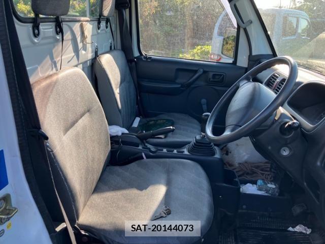 Suzuki CARRY TRUCK 2006-09 8561374-12