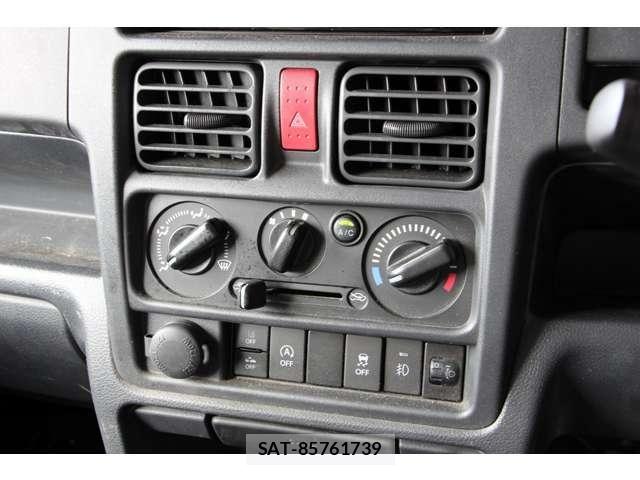 Suzuki CARRY TRUCK 2023-02 8626111-12