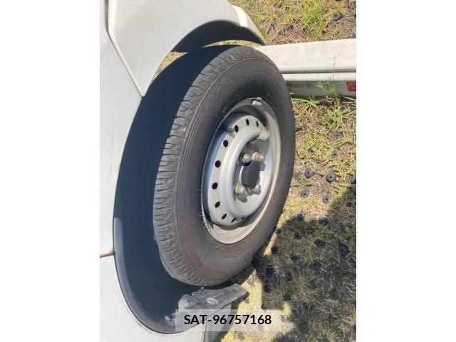 Suzuki CARRY TRUCK 2006-02 8626110-4