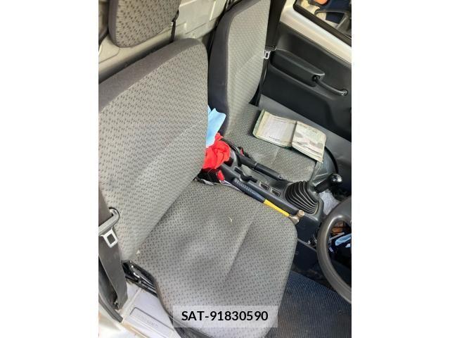 Suzuki CARRY TRUCK 2015-07 8658353-14