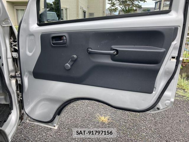 Suzuki CARRY TRUCK 2017-03 8685280-25