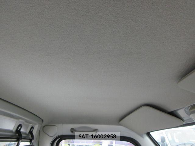 Suzuki CARRY TRUCK 2011-05 8779706-15