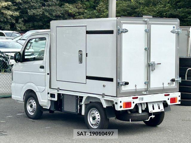 Suzuki CARRY TRUCK 2026-05 8779705-12