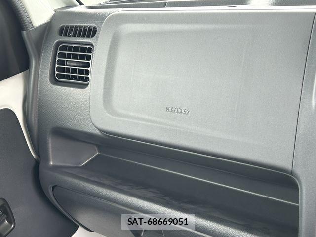 Suzuki CARRY TRUCK 2026-05 8779703-23