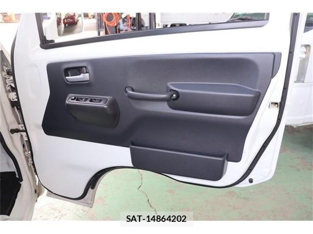Suzuki CARRY TRUCK 2016-09 8828175-13