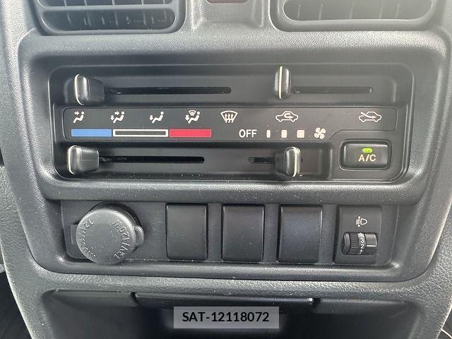 Suzuki CARRY TRUCK 2018-11 8828178-19