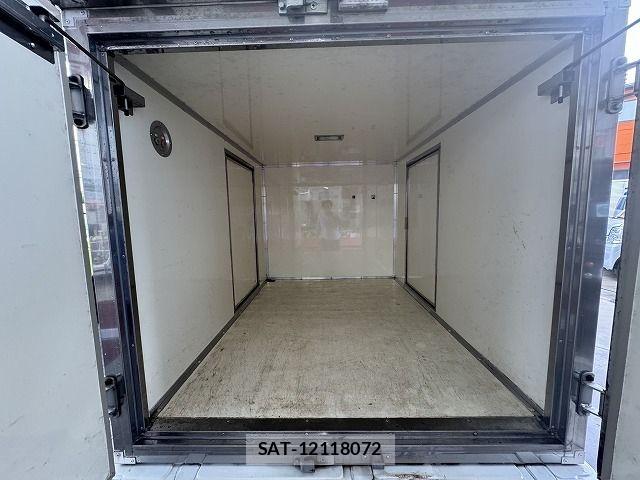 Suzuki CARRY TRUCK 2018-11 8828178-22