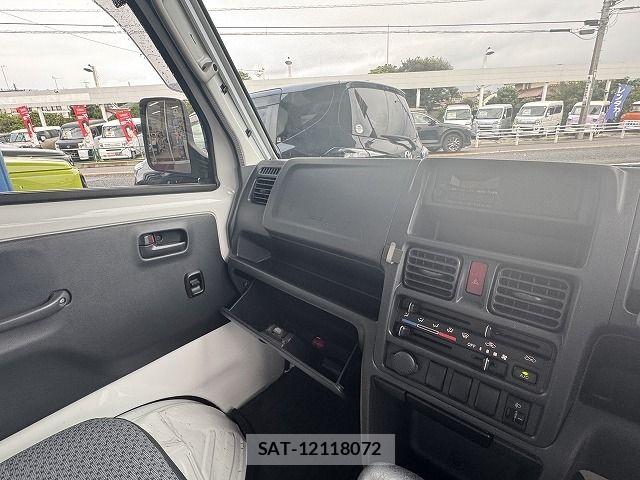Suzuki CARRY TRUCK 2018-11 8828178-25