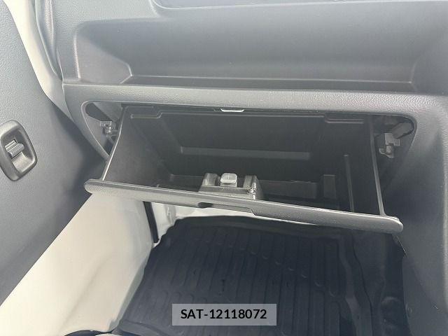 Suzuki CARRY TRUCK 2018-11 8828178-26