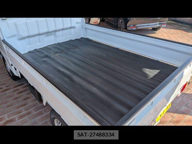 Suzuki CARRY TRUCK 2026-03 8828174-6