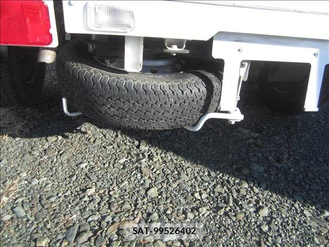 Suzuki CARRY TRUCK 2016-03 8848427-7