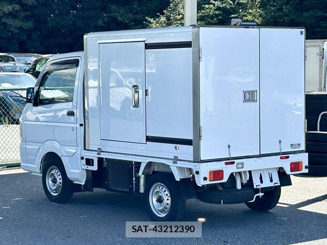Suzuki CARRY TRUCK 2021-03 8848430-12