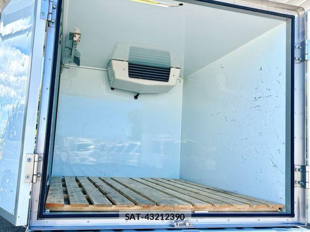 Suzuki CARRY TRUCK 2021-03 8848430-15