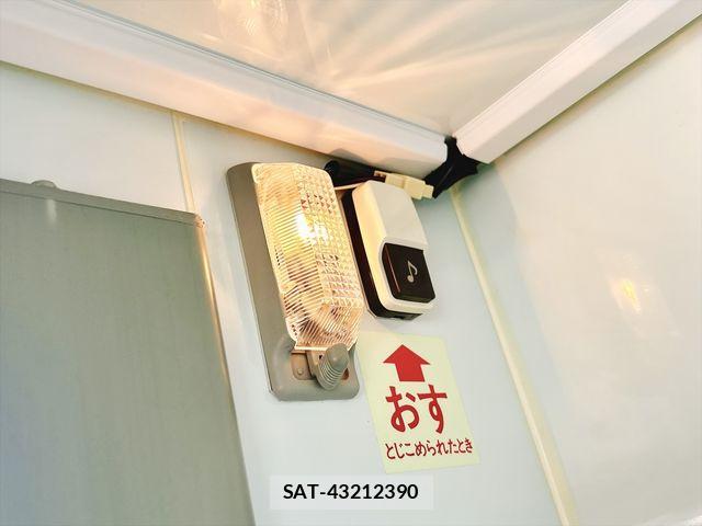 Suzuki CARRY TRUCK 2021-03 8848430-17