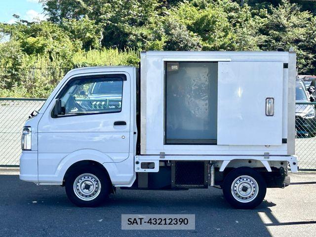 Suzuki CARRY TRUCK 2021-03 8848430-8