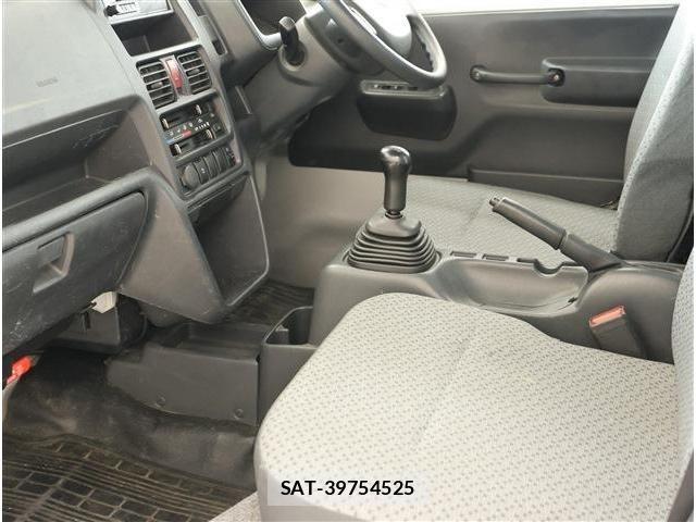 Suzuki CARRY TRUCK 2018-08 8870608-13