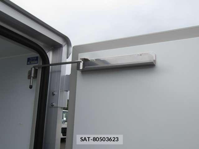 Suzuki CARRY TRUCK 2026-08 8879029-9
