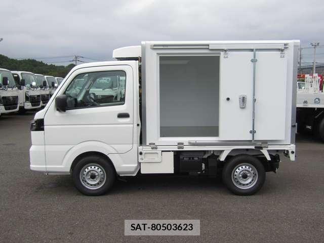 Suzuki CARRY TRUCK 2026-08 8879029-7