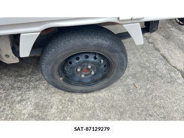 Suzuki CARRY TRUCK 2013-02 8879038-3