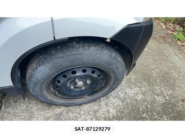 Suzuki CARRY TRUCK 2013-02 8879038-7