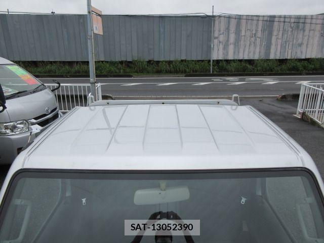Suzuki CARRY TRUCK 2010-04 8879034-9