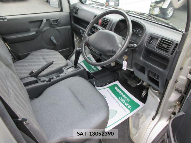 Suzuki CARRY TRUCK 2010-04 8879034-10