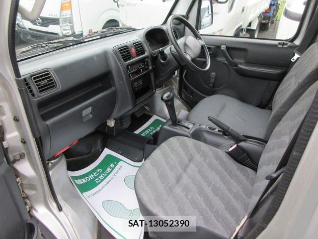 Suzuki CARRY TRUCK 2010-04 8879034-11