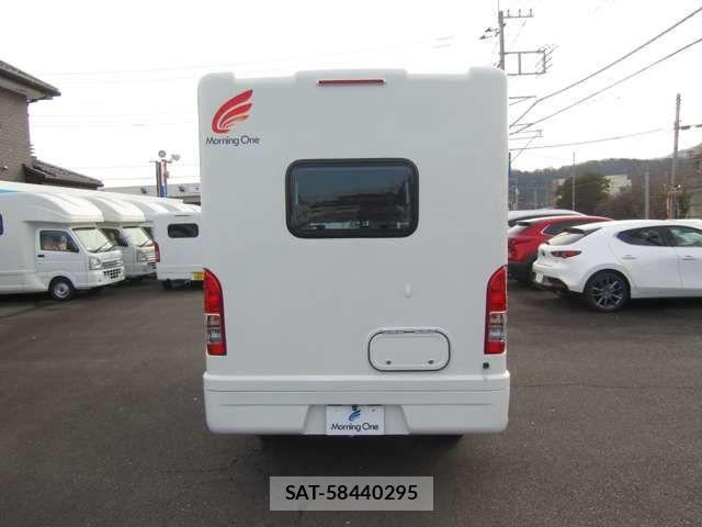 Suzuki CARRY TRUCK 2024-01 607807-5