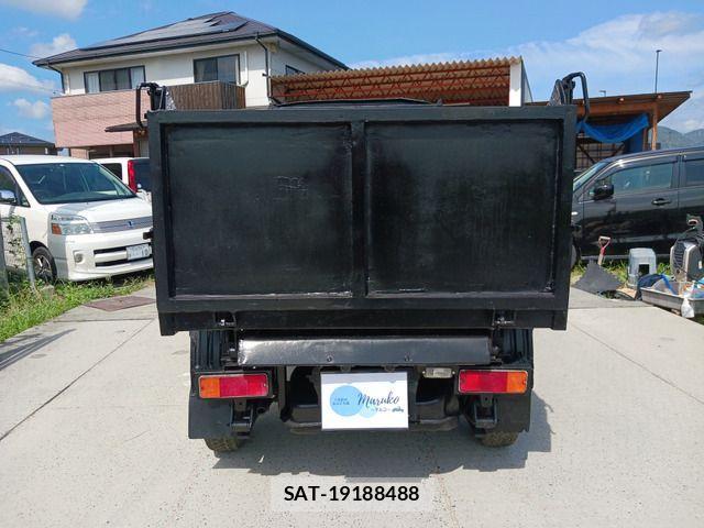Suzuki CARRY TRUCK 1989-01 848395-9