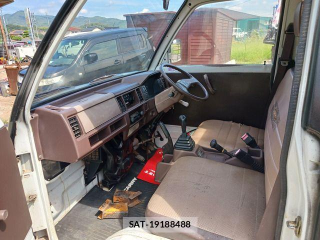 Suzuki CARRY TRUCK 1989-01 848395-13