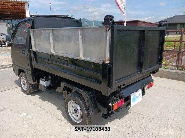 Suzuki CARRY TRUCK 1989-01 848395-7