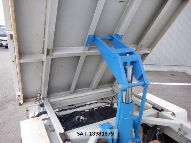 Suzuki CARRY TRUCK 2014-08 1227436-9