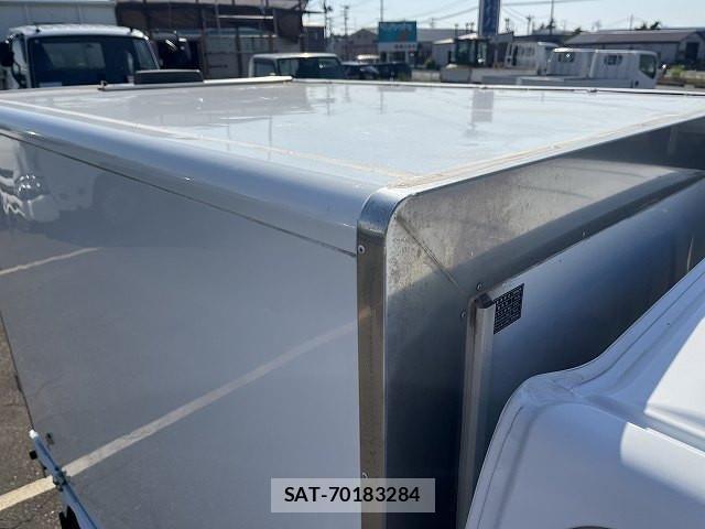 Suzuki CARRY TRUCK 2018-04 1227437-13
