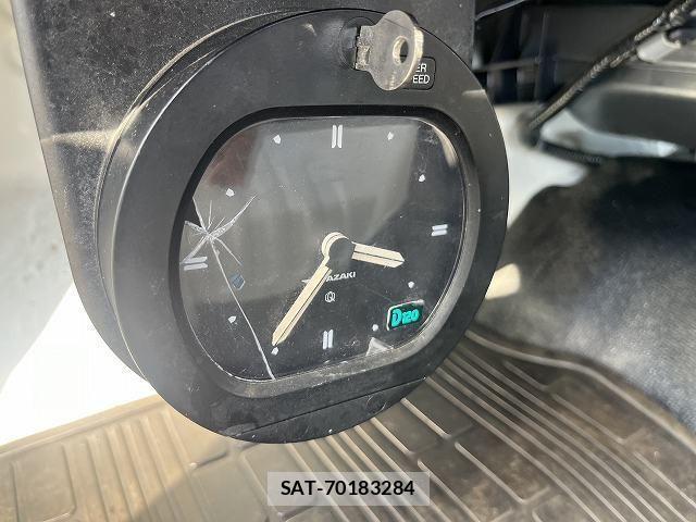 Suzuki CARRY TRUCK 2018-04 1227437-17