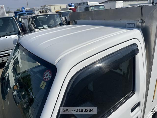 Suzuki CARRY TRUCK 2018-04 1227437-27