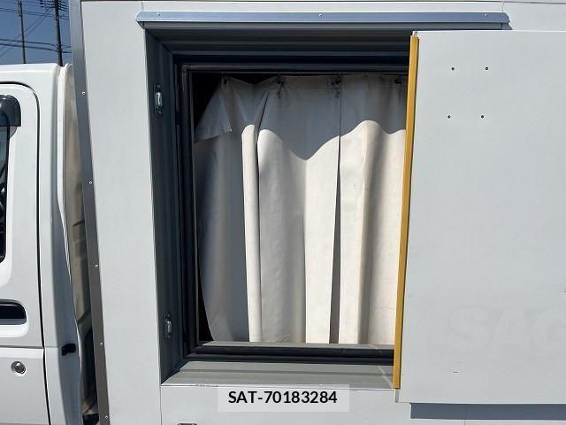Suzuki CARRY TRUCK 2018-04 1227437-5
