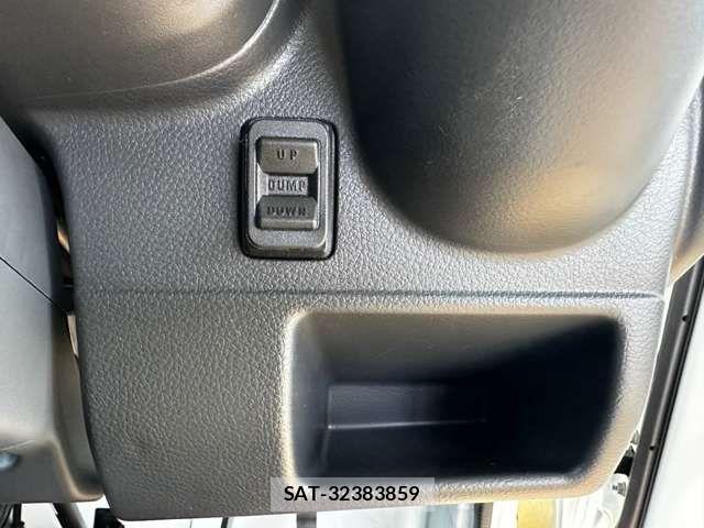 Suzuki CARRY TRUCK 2024-10 1445102-12