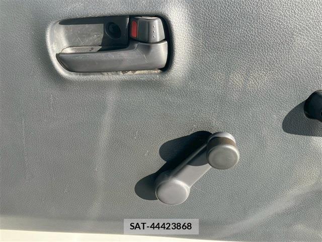 Suzuki CARRY TRUCK 2022-09 1823109-23