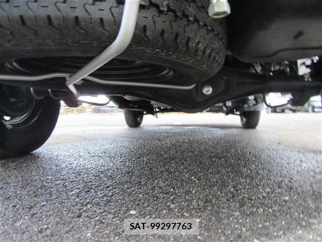 Suzuki CARRY TRUCK 2024-11 2317927-10